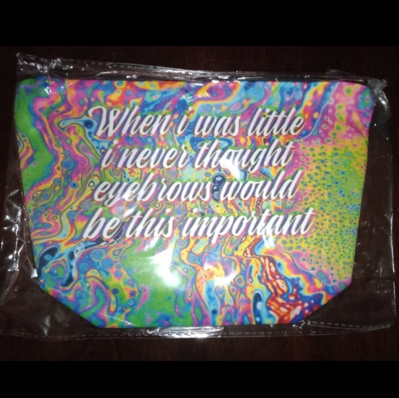 Handbags - NWOT Women Fashion Make up/ Storage Bag